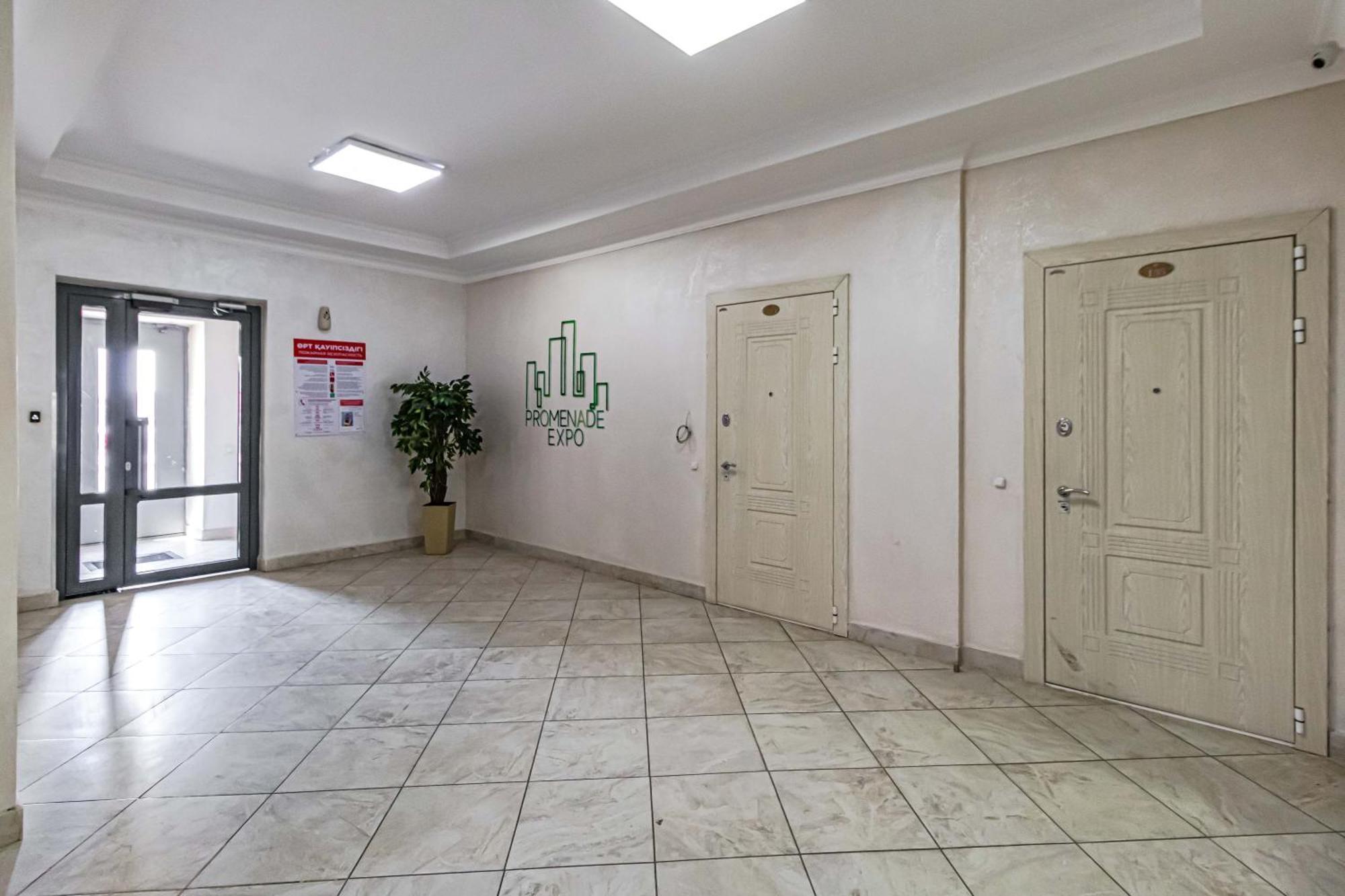 Apartment Lux 177 A-Expo Астана Екстер'єр фото